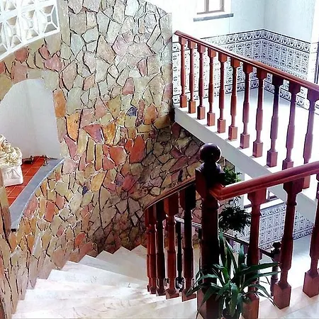 Gui's Hostel Charneca (Setubal)